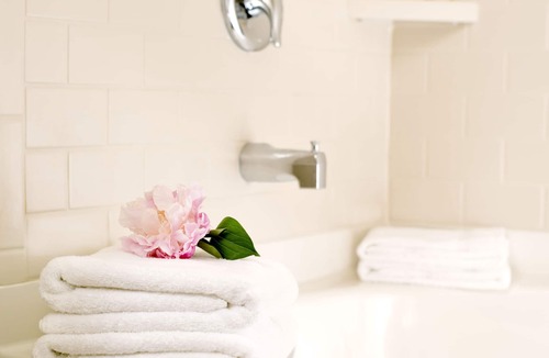 Barstow Hotel | Holiday Inn Hotel & Suites Barstow by IHG