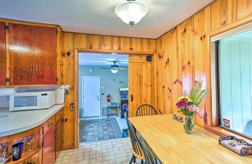 Shasta Lake House | Home in Shasta Lake Near Redding: Early Check-In!