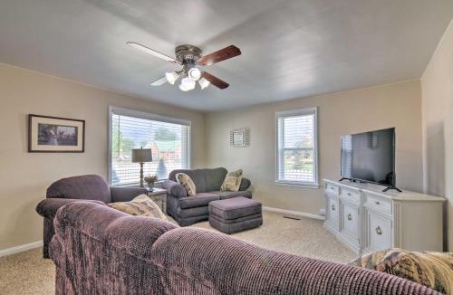 Circleville House | Home w/Fenced Yard by 5 Mighty Nat'l Parks