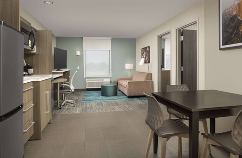 Clovis Hotel | Home2 Suites by Hilton Clovis Fresno Airport