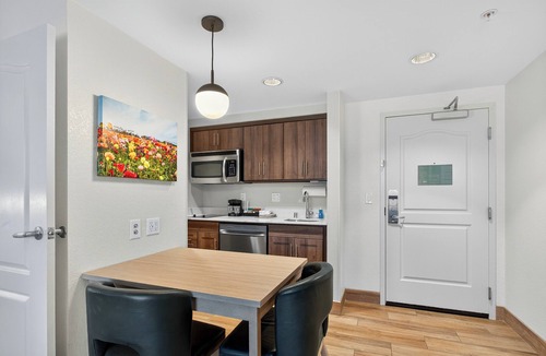Aviara Hotel | Homewood Suites by Hilton Carlsbad-North San Diego County