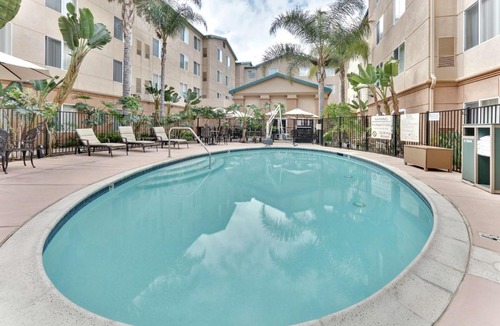 Carmel Valley Hotel | Homewood Suites by Hilton San Diego-Del Mar