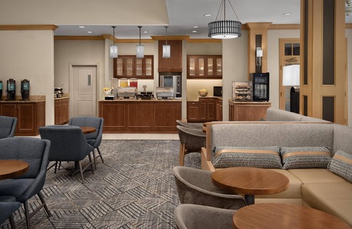 Columbia Way Hotel | Homewood Suites by Hilton Vancouver-Portland