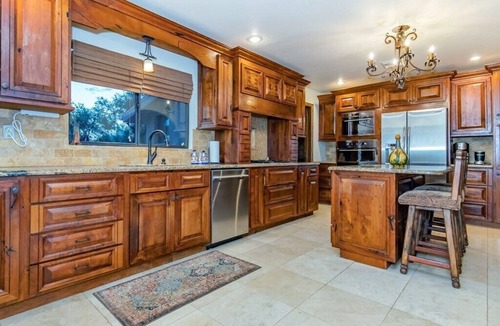Casas Adobes House | Hopdown, Southwest Design in Horse country w/guests house and pool