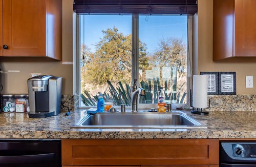 Bradley House | Hope's Place-Beautiful Home on 20 acres overlooking Lake Nacimiento!