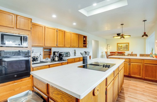 Williamson House | Horse-Friendly Home w/Patio in Prescott!