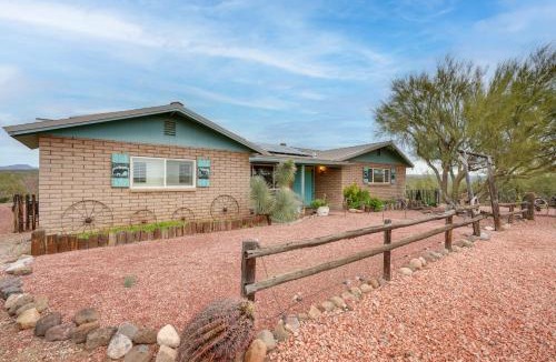 Wickenburg House | Horse-Friendly Ranch Retreat in Wickenburg!