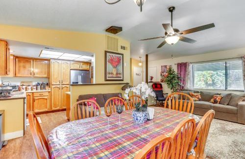 Redding House | Hot Tub, Dog-Friendly Yard! 3-Acre Redding Retreat