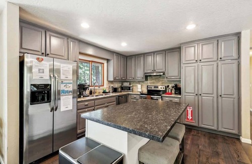 Tahoe Paradise Cabin | Hot Tub, Game Room, Dog Friendly + Fenced, 9 Beds