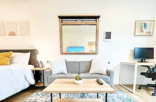 City Heights Apartment | ~Hot Tub Getaway in Central San Diego~