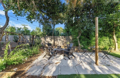 West Sacramento House | Hot Tub Haven & Game Room Retreat