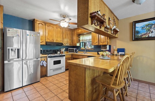 Glencoe House | Hot Tub Hideaway - Game Room - Near Kirkwood