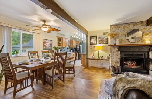 Groveland House | Hot Tub · Sauna · Fire Pit. Yard| 33mi to Yosemite