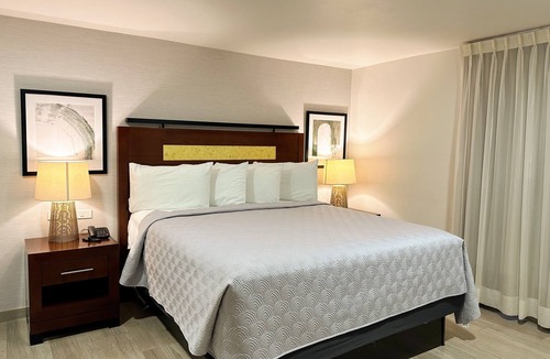 Tecate Hotel | Hotel El Dorado