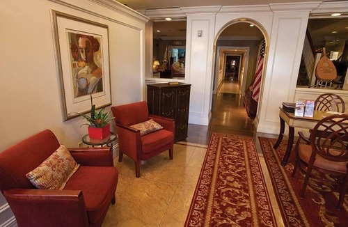 Fillmore District Apartment | Hotel Room Performing Arts Venues Theater Lover!