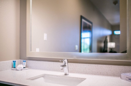 Paso Robles Hotel | Hotel Siri Downtown - Paso Robles