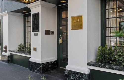 Fillmore District House | Hotel Suite at Wyndham Inn at the Opera Resort