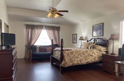 Santa Maria House | Huge 4 Bedroom Centrally Located in Wine Country-Pismo-Santa Barbara-Solvang