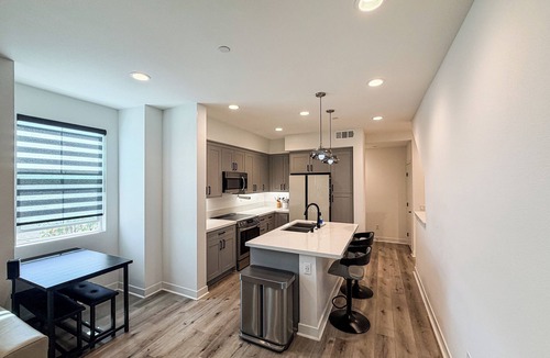 North Long Beach House | Huge Yard + Garage : Modern 3BR Long Beach Home
