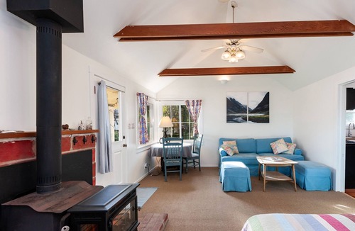 Baywood-Los Osos House | Hummingbird Cottage - Monthly Only