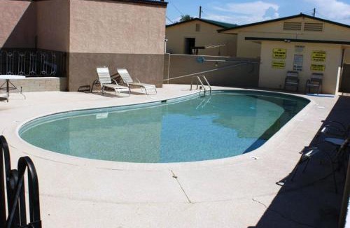 Safford Hotel | HWY Express Inn and Suites
