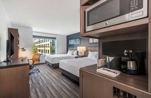 Irvine Business Complex Hotel | Hyatt House Irvine/John Wayne Airport