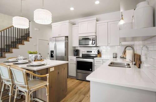 Washington Fields Condo | Hygge House | EV Charger