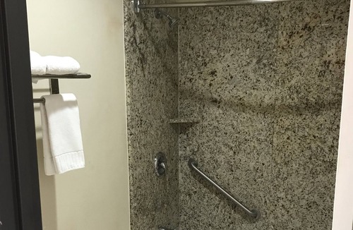 La Habra Hotel | Hyland Motel