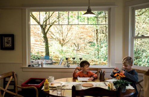 Molalla House | Idyllic Cottage on Organic Farm near Silver Falls State Park, Silverton, Oregon