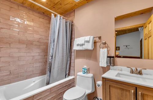 Idyllwild Hotel | Idyllwild Inn and Strawberry Creek Inn