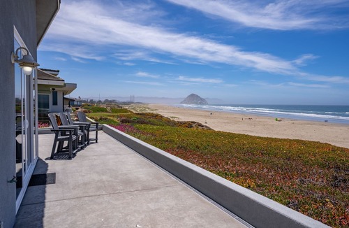 Morro Bay House | Impeccable Toro Lane Beachfront Home!