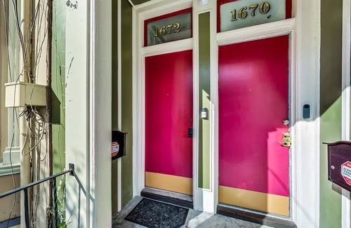 Panhandle House | In the Heart of Haight Ashbury 5 Bedroom House