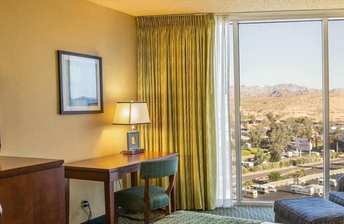 Laughlin House | In the Middle of It All! 4 Spacious Units, Game Rooms, Casino, Onsite Dining!