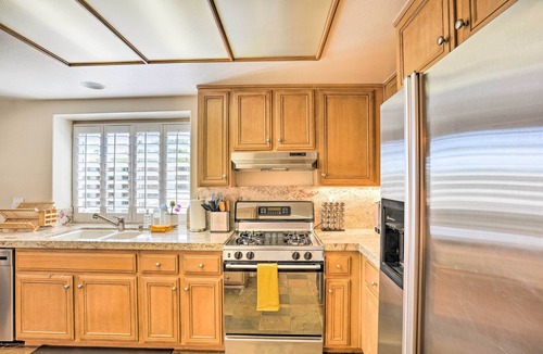 Indian Wells House | Indian Wells Oasis w/Pool: Walk to Tennis Garden!