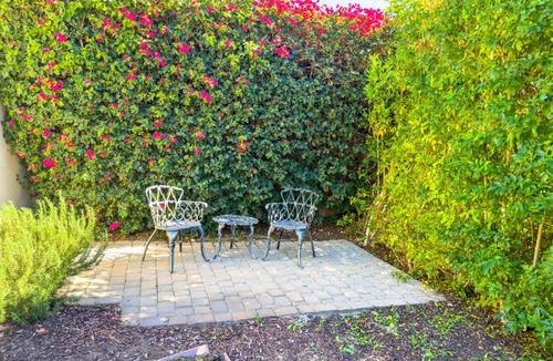 Indian Wells House | Indian Wells Oasis w/Pool: Walk to Tennis Garden!