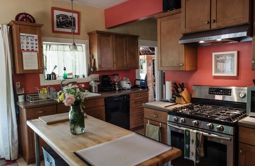 Hosford-Abernethy House | Inner Southeast Portland Comfy & Eclectic Craftsman Home