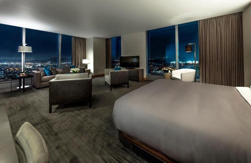 Financial District Hotel | InterContinental - Los Angeles Downtown by IHG