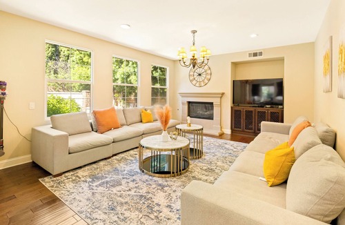 Cypress Village House | Irvine luxury house /First rental /Close everthing /Hottub/ Family travel /WFH