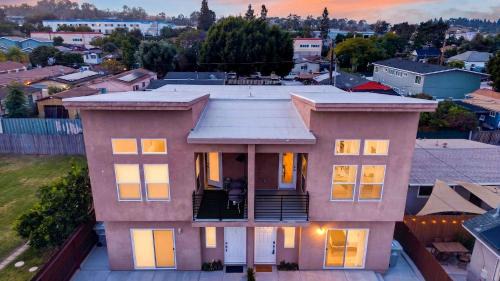 Stockton House | J Street by AvantStay