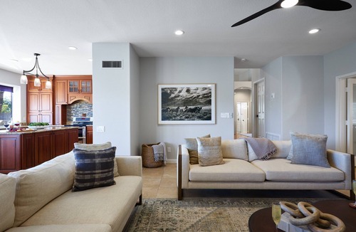 Paradise Park Vista House | Jackrabbit Nest - Private Yard with Pool & Games
