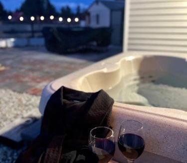 Old Station House | Jacuzzi, game room near Lassen and Hat Creek