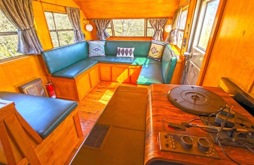 Paso Robles RV Rental | Johnny Cash Trailer - Johnny Cash Themed Spartanette On Vineyard