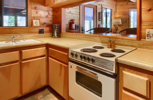 Fish Camp Cabin | Johnson's Cedar Creek Cabin