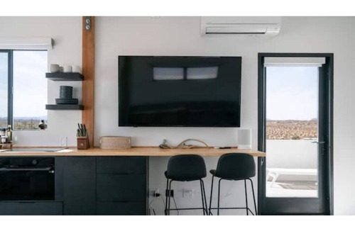 Joshua Tree House | Joshua Tree Under the Stars - Hot tub/Firepit