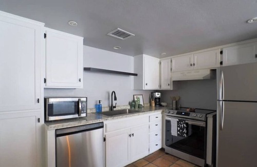 Scottsdale Estates Nine House | Just Launched - Pool - Kitchen - Location Old Town