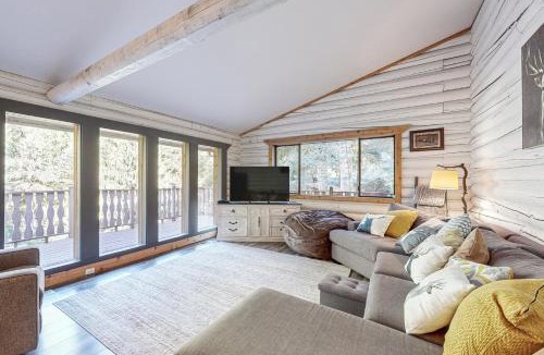 Kalama House | Kalama River View! Family-Friendly Nature Escape