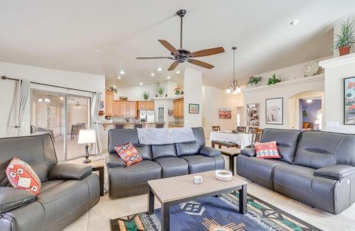 Kingman House | Kingman Retreat w/Mtn View, Putting Green & Games