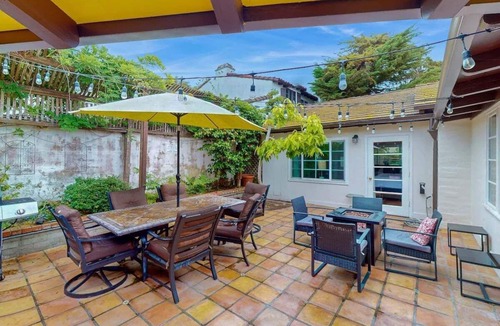 Country Club House | La Jolla Historic Gem | Hot Tub, Game Room, Garden Oasis w/Firepit & Courtyard Dining