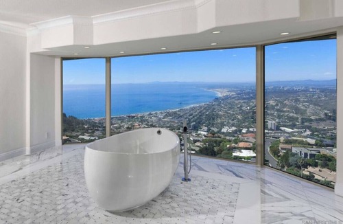 Country Club House | La Jolla Top Of The World Mansion