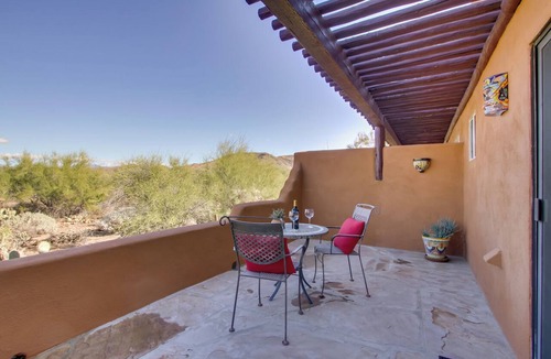 Cave Creek Apartment | 'La Paloma' - Full Circle Ranch Studio w/Views!